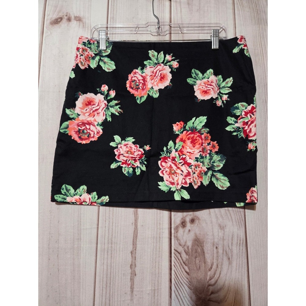 XXI Womens Black Floral Rose Print Mini Skirt Size Large L Zipper Back